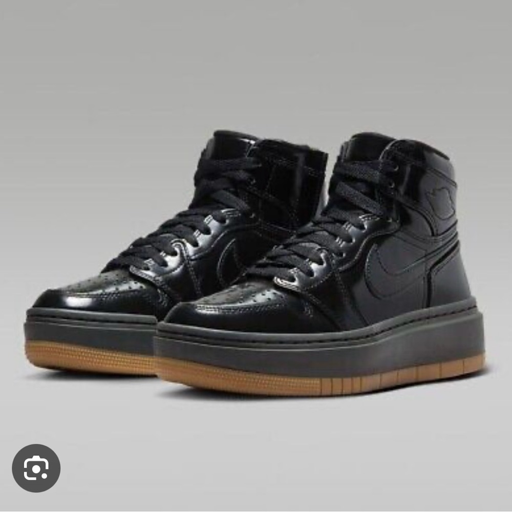 EUC Nike Air Jordan 1 Elevate High SE